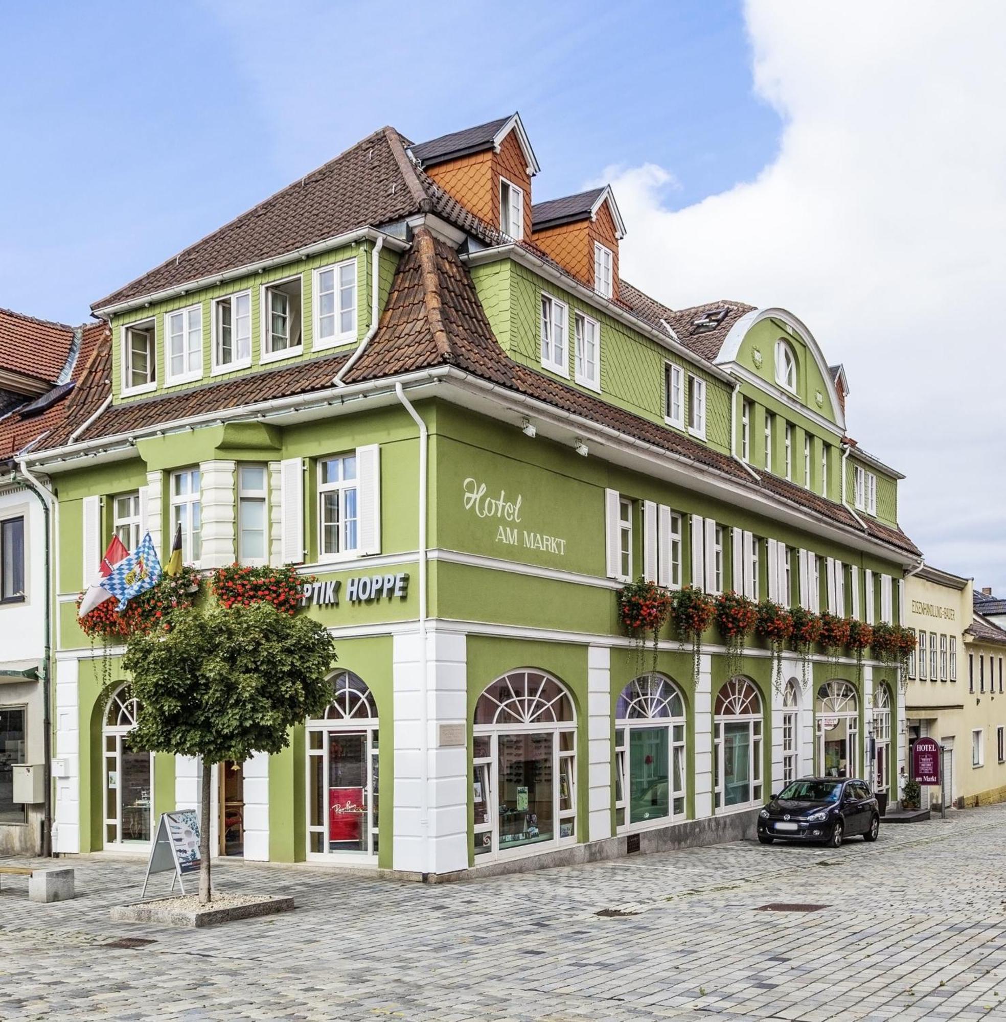 Hotel Garni Am Markt Neustadt bei Coburg Extérieur photo